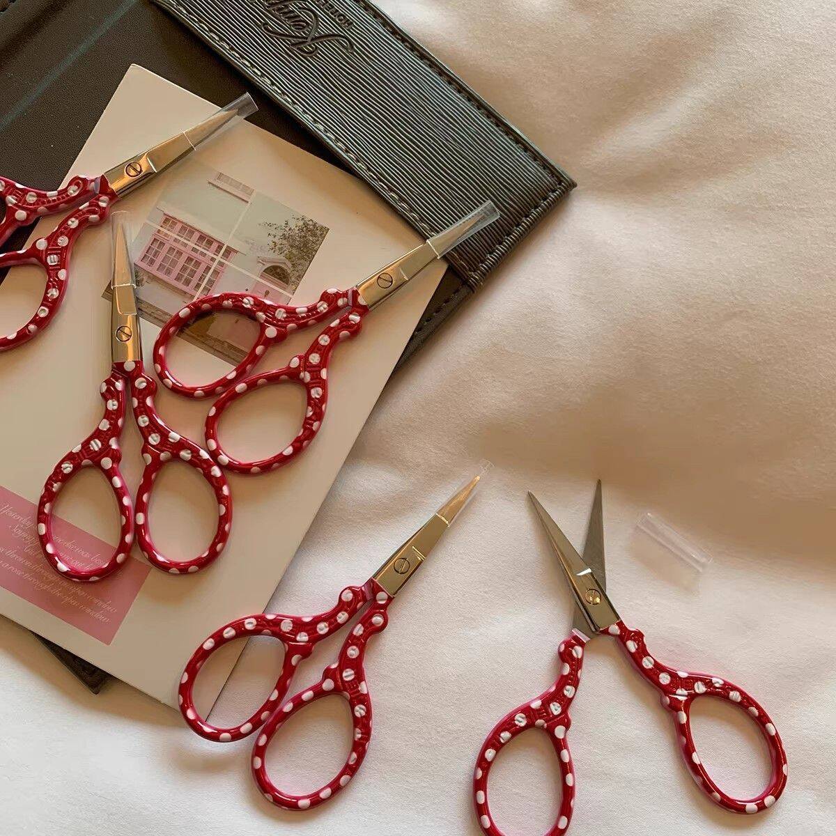 Embroidery Scissors Small - Retro kompaktowe nożyczki do haftu, mini